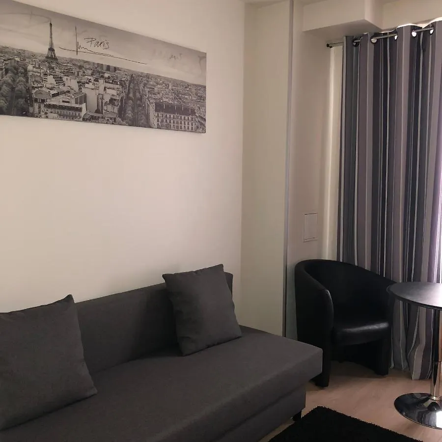 Near Eiffel Tower - Beautiful Flat * París